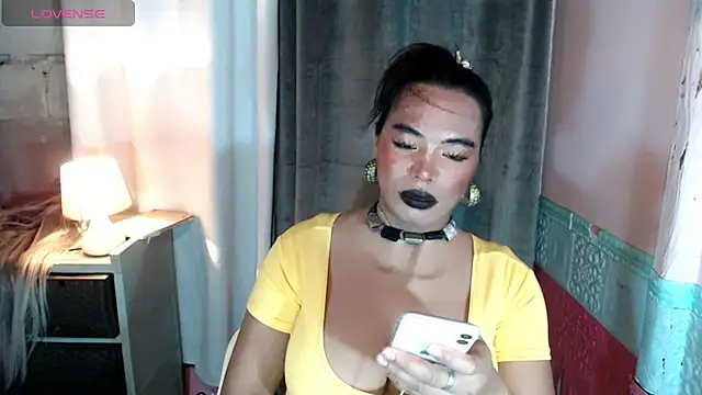 AnacondaCockSelfsucker 网络视讯表演