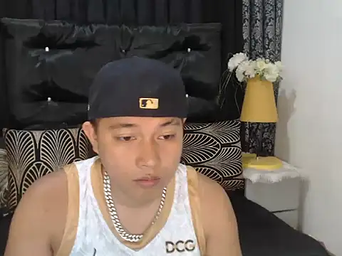 PRIMOLOVEXX Pertunjukan Webcam