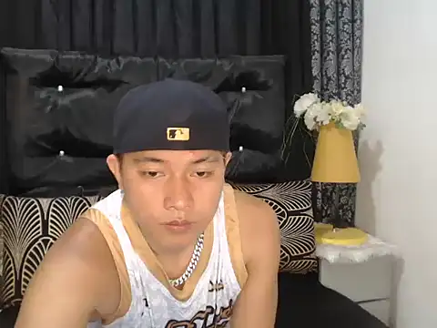 PRIMOLOVEXX 网络视讯表演