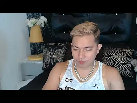 PRIMOLOVEXX Pertunjukan Webcam