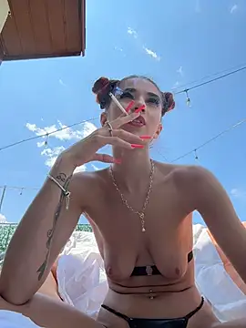 VixenRosse webcam show