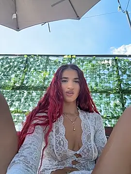 VixenRosse Chat XXX in diretta