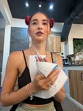 Онлайн чат XXX VixenRosse