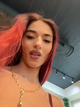 VixenRosse Chat XXX live