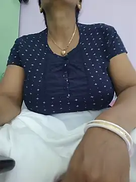 Hotstarx2's Webcam Show