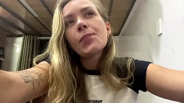 One_On_Mllion Webcamshow