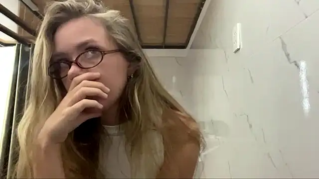 One_On_Mllion Webcam Show