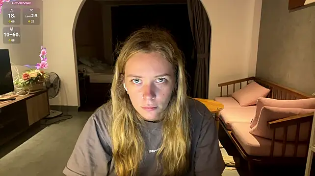 One_On_Mllion Webcam-Show