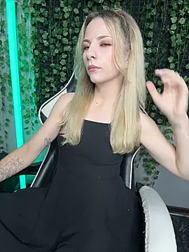 Chat +18 de Eva_Kit ao vivo