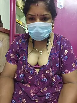 tamil-kamakannin Live XXX chat