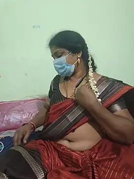 tamil-kamakanni's Live XXX Chat