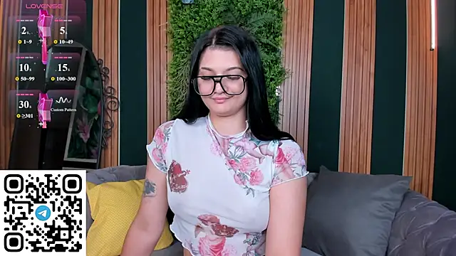 SolaZolaz – Naživo XXX chat