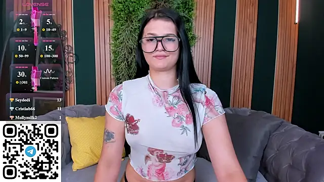 SolaZolaz's Live XXX Chat
