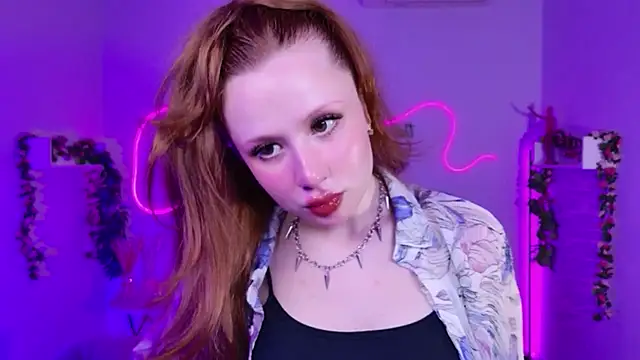 Chat +18 de AuroraBabyDoll ao vivo