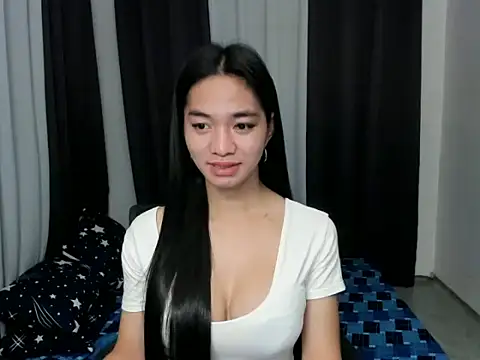 AsianPetiteMarian Show Webcam