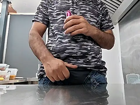 brownskinbull1 Webcam Show