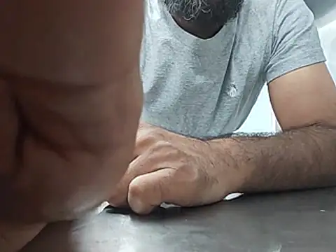brownskinbull1's Webcam Show