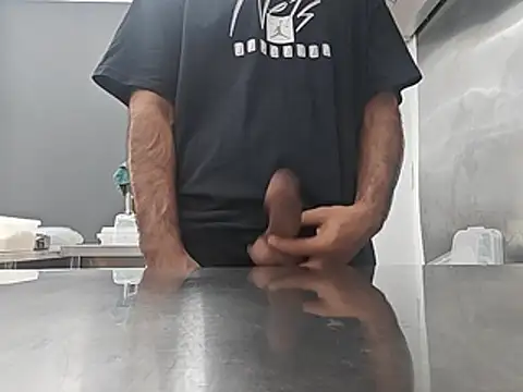 brownskinbull1 webcam show