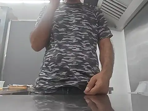 brownskinbull1 Webcam-Show