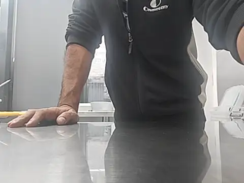 brownskinbull1 Webcam-Show