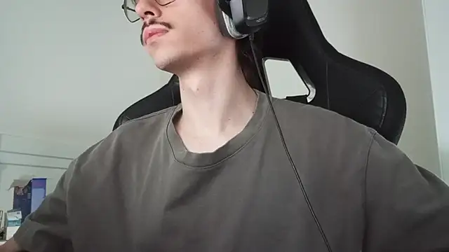 Вебкам-шоу gabrielNovin17cm