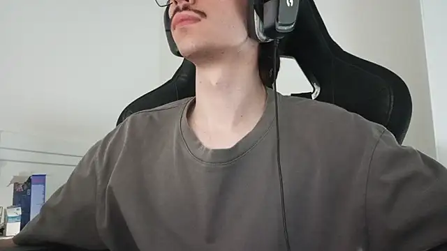 gabrielNovin17cm Show Webcam