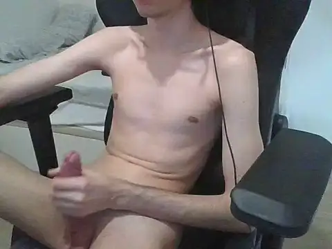 gabrielNovin17cm Show in webcam