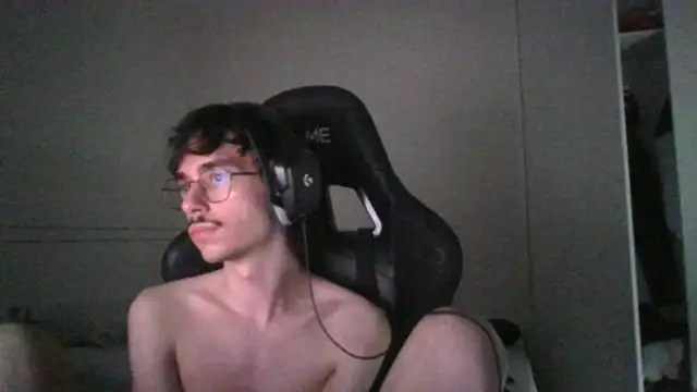gabrielNovin17cm webcam show