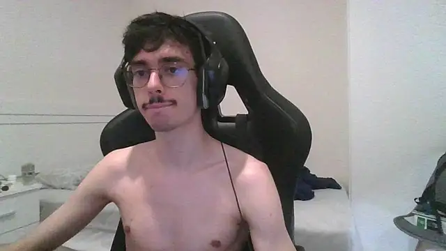 gabrielNovin17cmn Webbikameraesitys