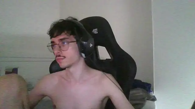 gabrielNovin17cmn Webbikameraesitys