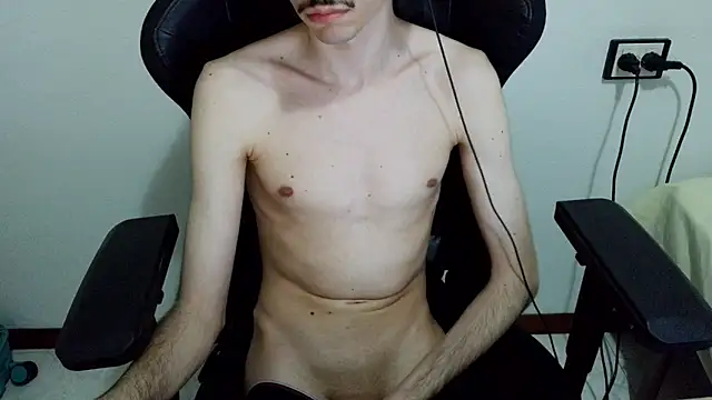 gabrielNovin17cm: διαδικτυακό σόου στην κάμερα