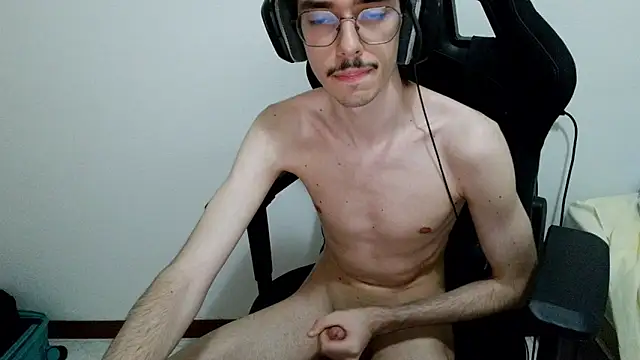 Show modela gabrielNovin17cm na web-kameri