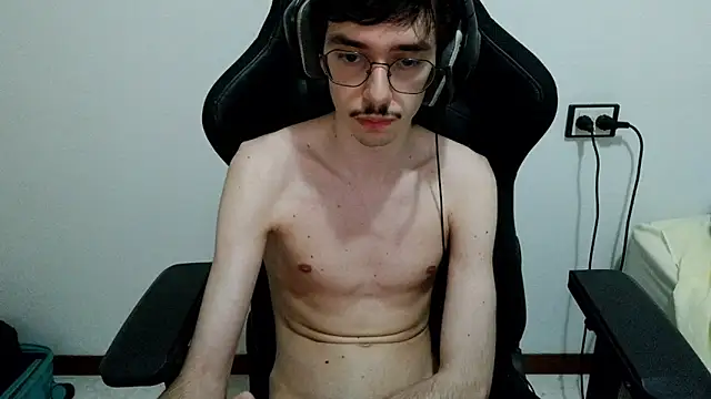 Вебкам-шоу gabrielNovin17cm