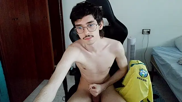 Show de gabrielNovin17cm na webcam