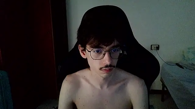 Show de gabrielNovin17cm na webcam