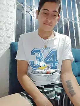Tiger_cryad Webcam show