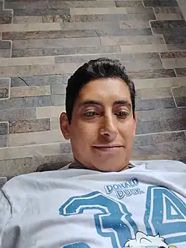 Tiger_cryad Webcam show