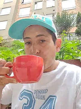 Show modela Tiger_cryad na web-kameri