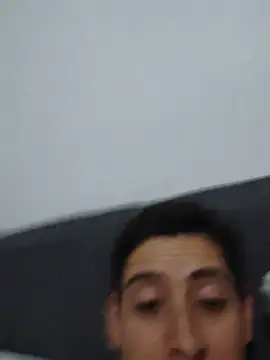 Tiger_cryad Show in webcam