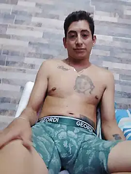 Show modela Tiger_cryad na web-kameri