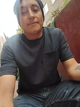 Tiger_cryad Webcam show