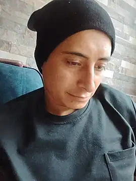 Tiger_cryad webcam show