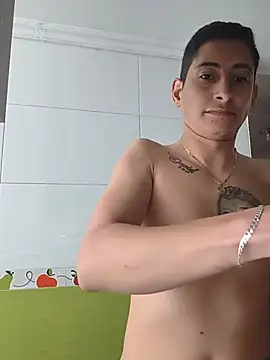 Tiger_cryad Webcam Show