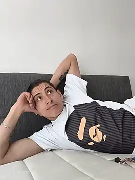 Tiger_cryad's Webcam Show