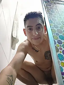 Tiger_cryad webcam show