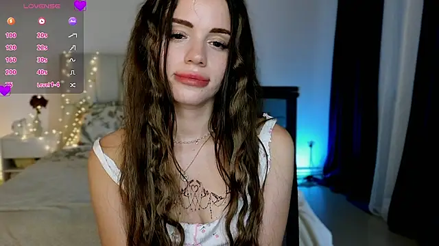 Little_cuti1e's Webcam Show