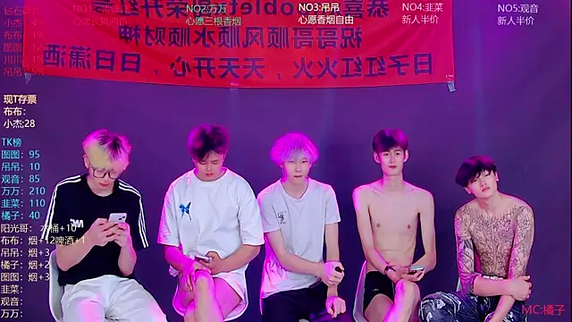 M-handsome-boy Webcam show
