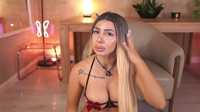 دردشة LucyyRosse الجنسية المباشرة