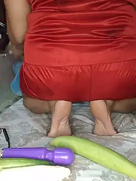 Hot_Darling001: διαδικτυακό σόου στην κάμερα