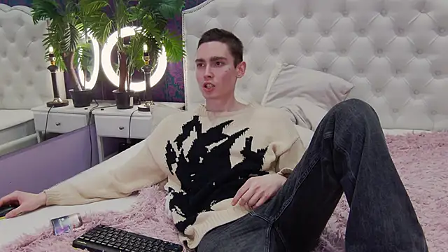 Pokazy przed kamerką – Swag_owner